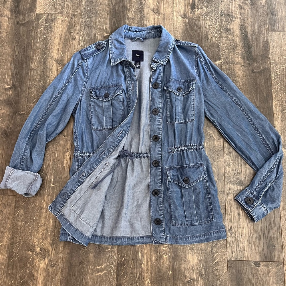 NEW Gap Women’s Jacket - XS
